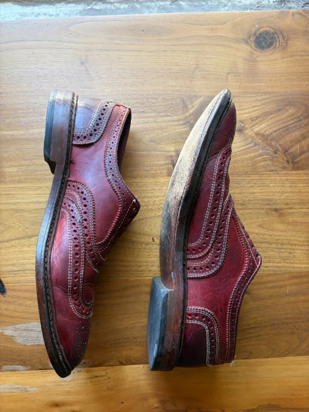 Allen Edmonds Neumok Red Leather Wingtip Oxford Brogue Shoes Men’s 9.5
